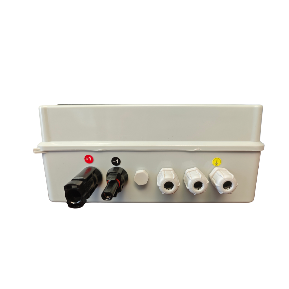 2 String Water proof PV Combiner Box with 32A 500V Circuit Breaker and surge protector